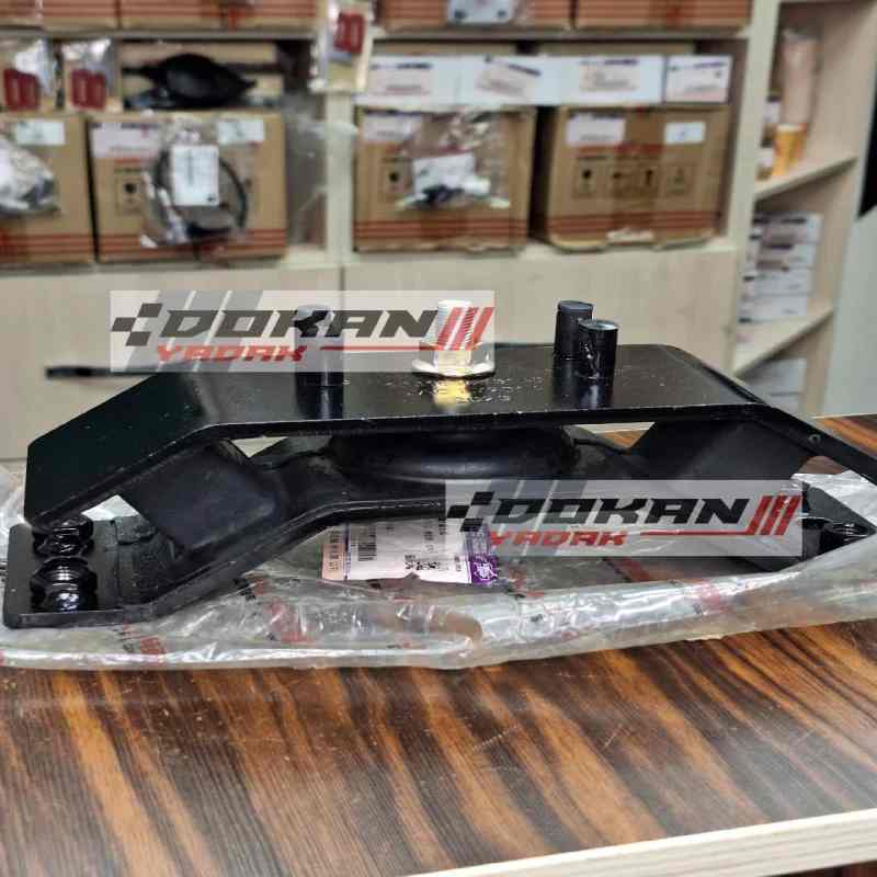 دسته گیربکس (بزرگ) کی ام سی تی ۸ (اصلی)